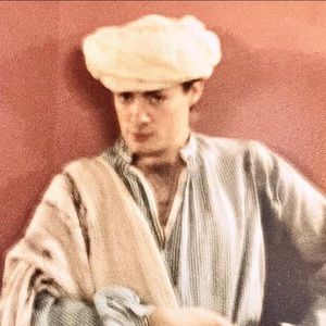 Meet your Posher, Robert